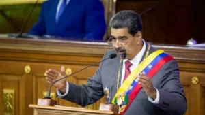 Marxist, communist and looter Nicholas Maduro calls all his opponents Nazis 